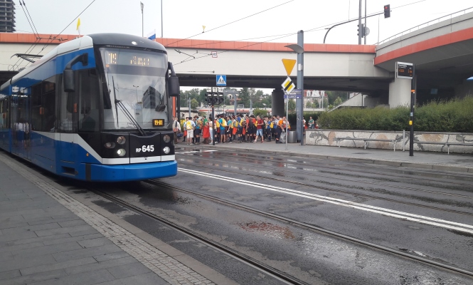 Dzień 1 ŚDM w Krakowie - tramwaje odmawiały p